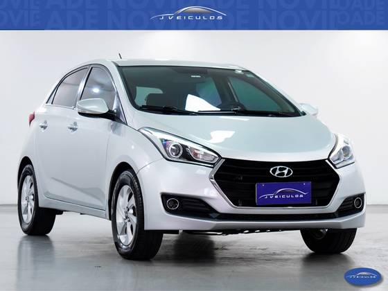 HYUNDAI HB20 1.6 PREMIUM 16V FLEX 4P AUTOMÁTICO HYUNDAI HB20 1.6 PREMIUM 16V FLEX 4P AUTOMÁTICO